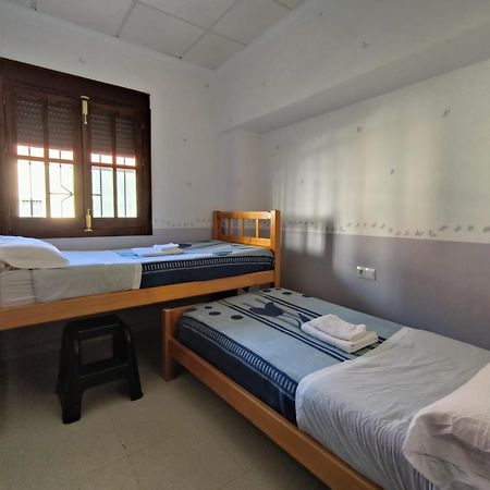 Albergue Las Moreras Монестерио Екстериор снимка