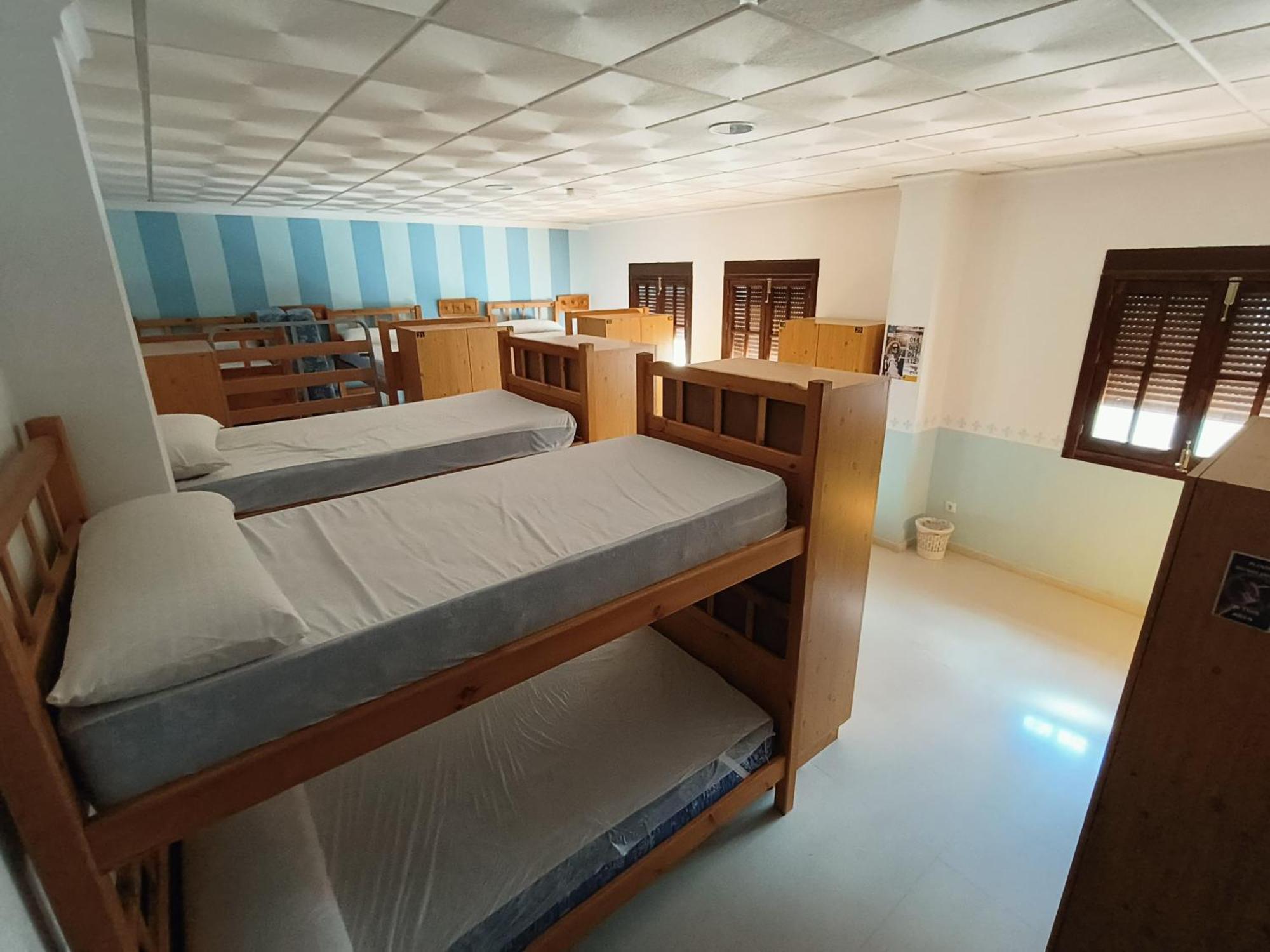 Albergue Las Moreras Монестерио Екстериор снимка