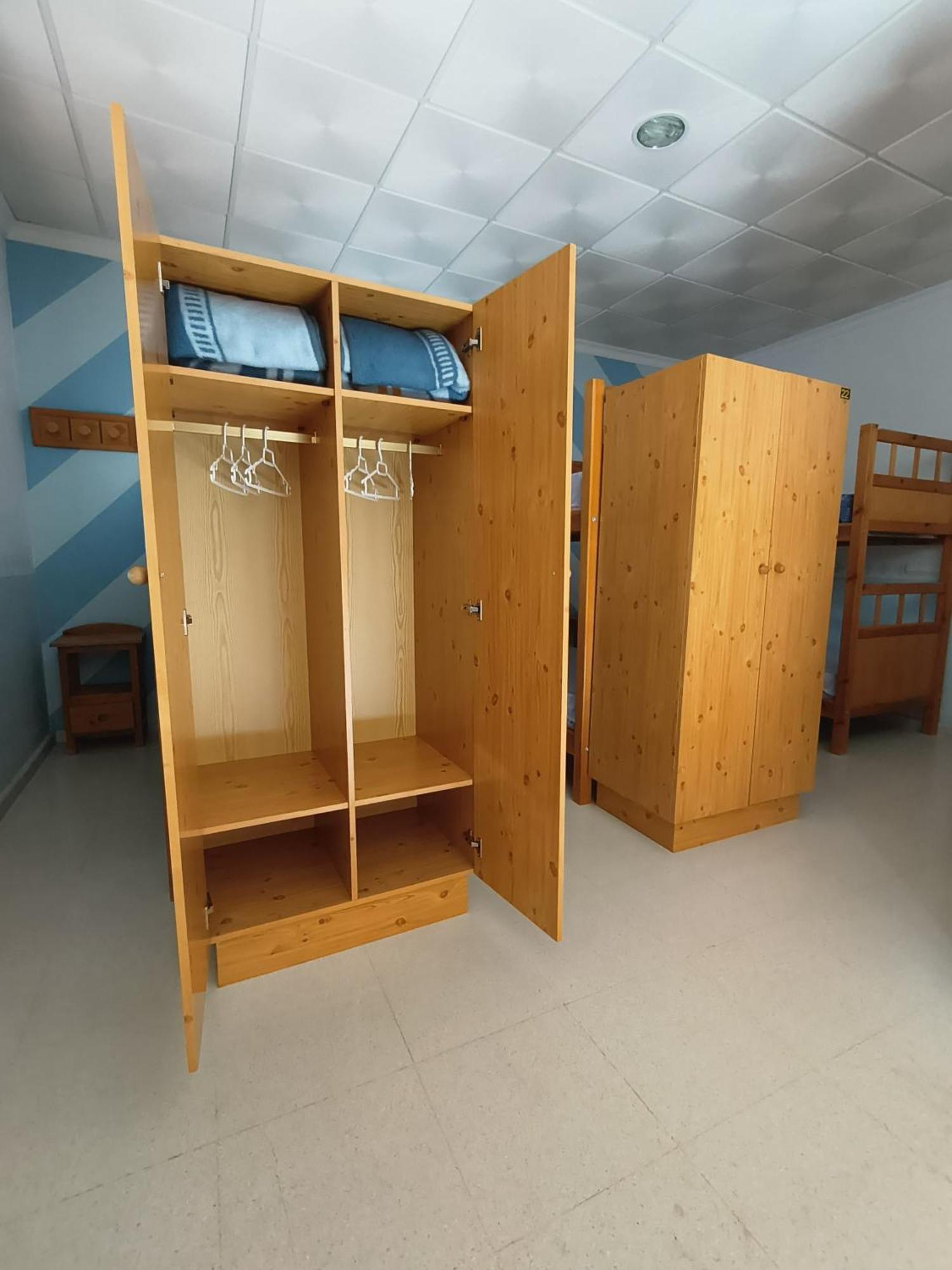 Albergue Las Moreras Монестерио Екстериор снимка